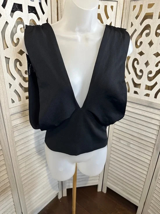 Trouvé Black Deep V sleeveless blouse Size M - Picture 1 of 12